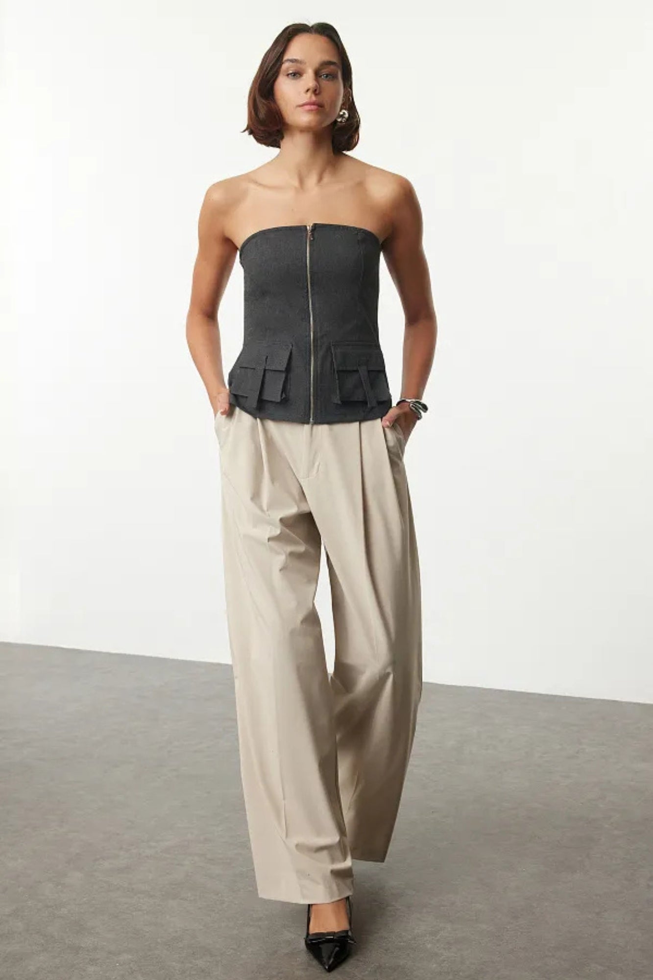 Roman Top