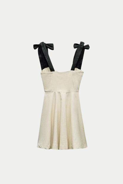 Lari Dress